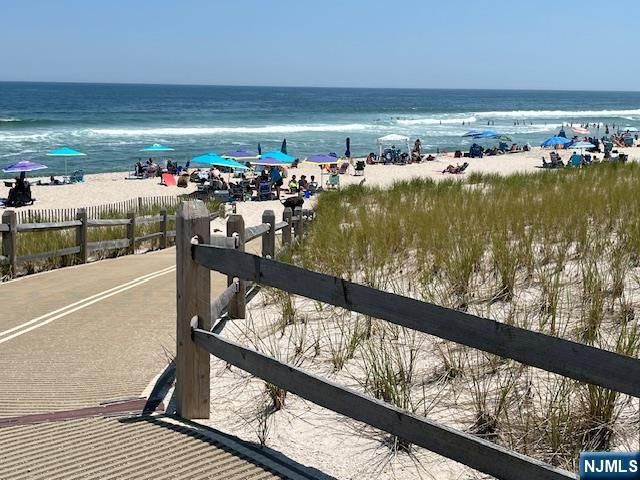 126 Bayberry Road, Lavallette, NJ 08735