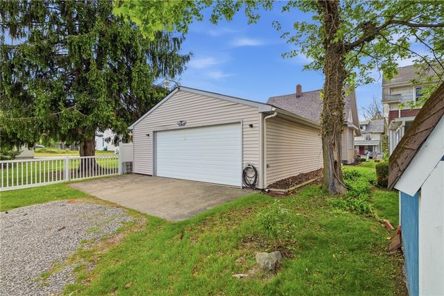 522 E Winter Ave, New Castle, PA 16105