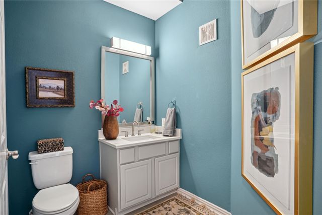 4201 Lomo Alto Drive 217, Highland Park, TX 75219