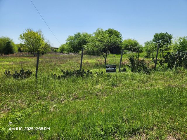 15889 Joshua Lane, Kemp, TX 75143