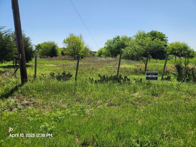 15889 Joshua Lane, Kemp, TX 75143