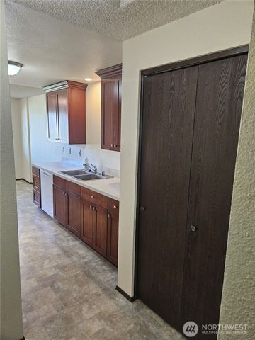 621 State Street, Sedro Woolley, WA 98284