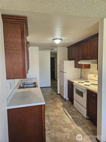 621 State Street, Sedro Woolley, WA 98284