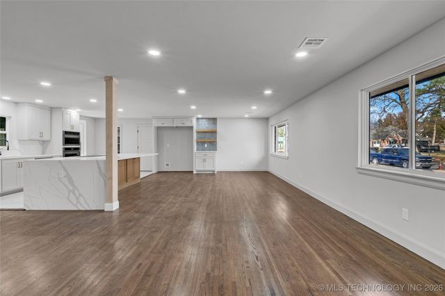 4334 S Trenton Avenue, Tulsa, OK 74105