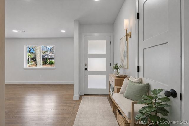 4334 S Trenton Avenue, Tulsa, OK 74105