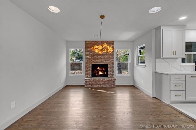 4334 S Trenton Avenue, Tulsa, OK 74105