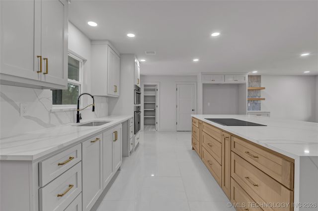 4334 S Trenton Avenue, Tulsa, OK 74105