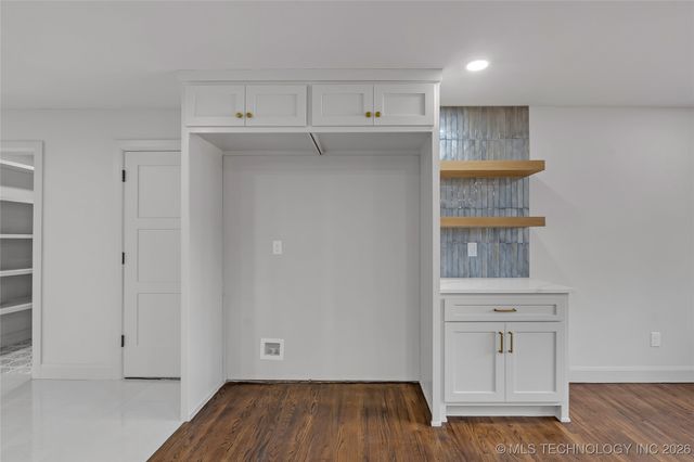 4334 S Trenton Avenue, Tulsa, OK 74105