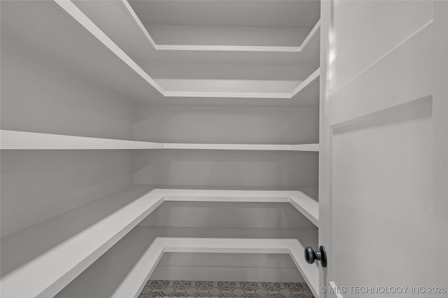 4334 S Trenton Avenue, Tulsa, OK 74105