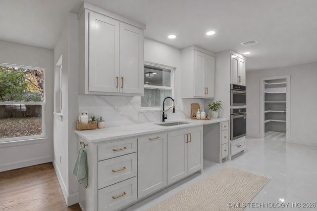 4334 S Trenton Avenue, Tulsa, OK 74105