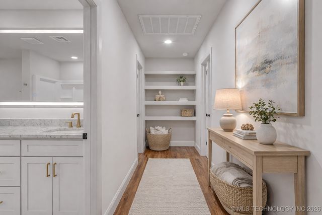 4334 S Trenton Avenue, Tulsa, OK 74105