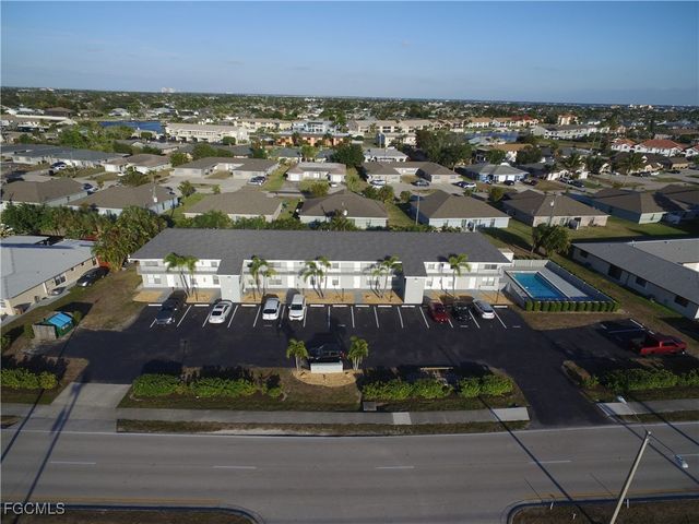 3705 Country Club BLVD 1-12, Cape Coral, FL 33904