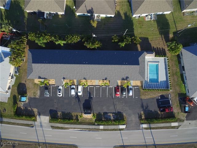 3705 Country Club BLVD 1-12, Cape Coral, FL 33904