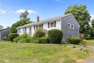 330 Water Street, Portsmouth, RI 02871