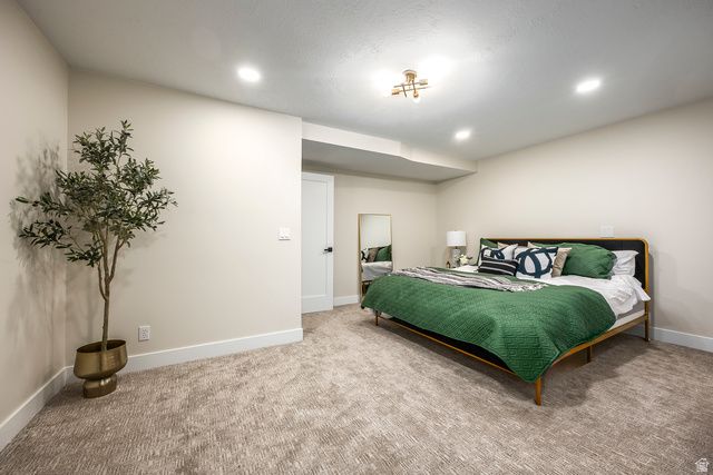 2398 E WILLOW HILLS DR, Sandy, UT 84093