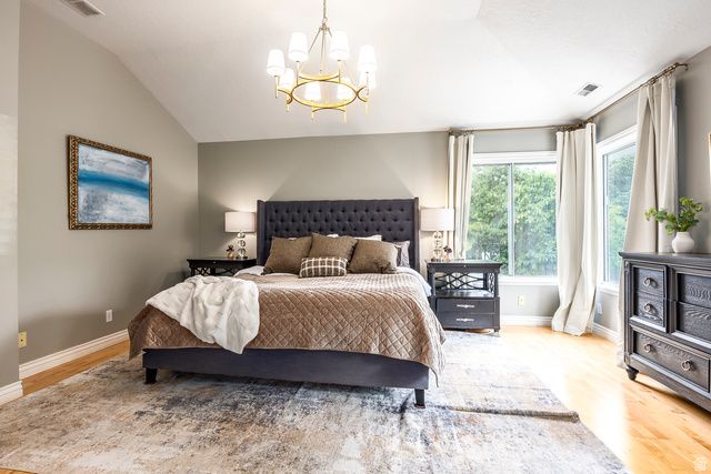 2398 E WILLOW HILLS DR, Sandy, UT 84093