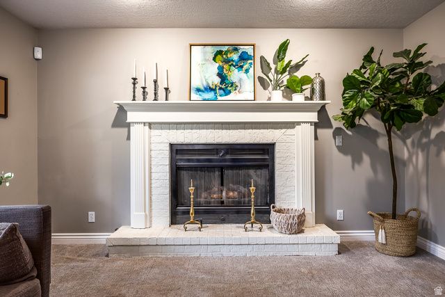 2398 E WILLOW HILLS DR, Sandy, UT 84093