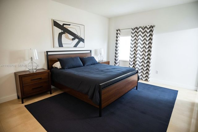 3330 NE 190th St 1112, Aventura, FL 33180