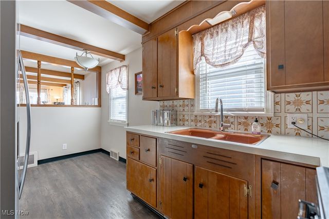 1221 Homewood Avenue SW, Canton, OH 44710