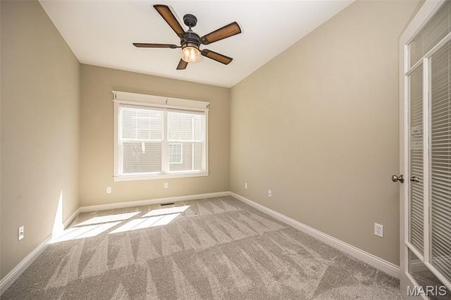 4005 Hathaway Place, St Peters, MO 63304