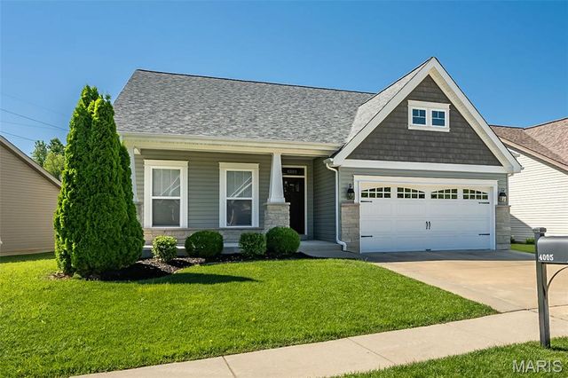 4005 Hathaway Place, St Peters, MO 63304