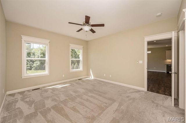 4005 Hathaway Place, St Peters, MO 63304