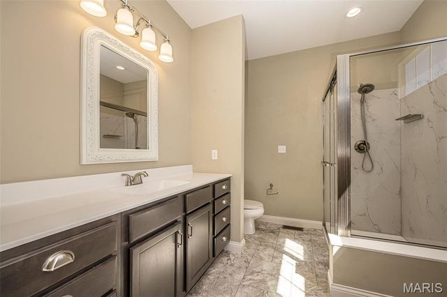 4005 Hathaway Place, St Peters, MO 63304