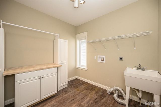 4005 Hathaway Place, St Peters, MO 63304