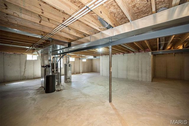 4005 Hathaway Place, St Peters, MO 63304