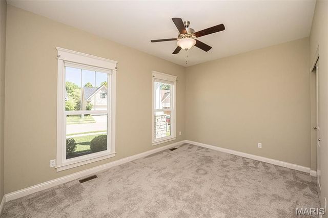 4005 Hathaway Place, St Peters, MO 63304