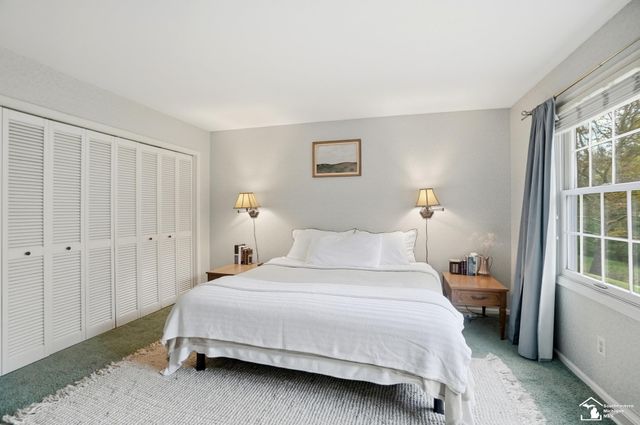 3181 Edgevale Drive, Lambertville, MI 48144