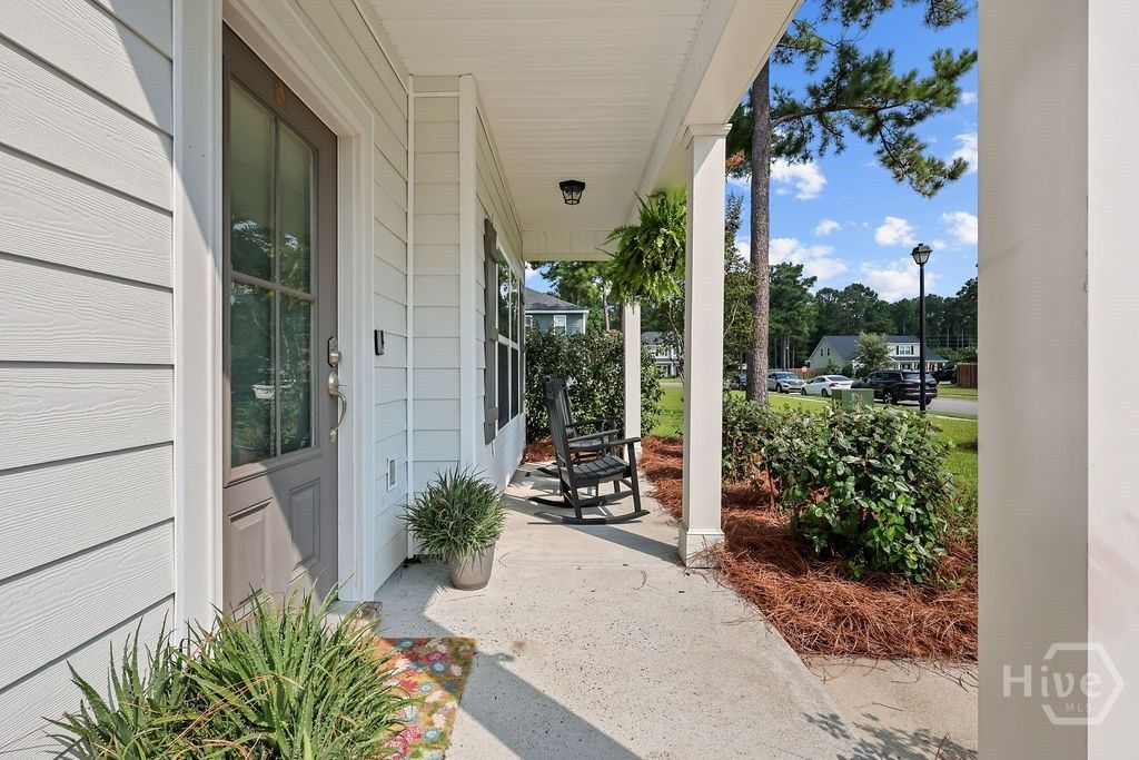 44 Shortleaf Trail, Richmond Hill, GA 31324