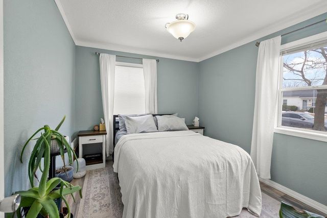 1103 Easton Avenue, Waterloo, IA 50702