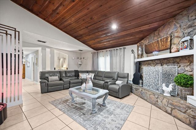 2270 OLD HICKORY TREE ROAD, St Cloud, FL 34772