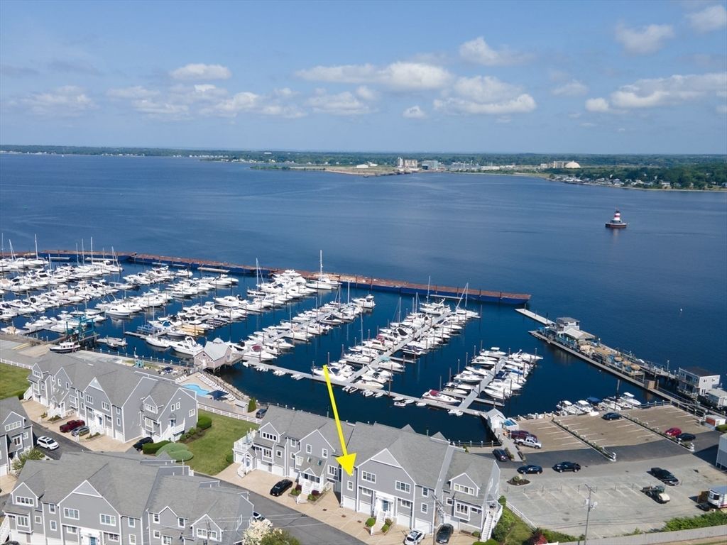 700 Shore Dr 1106, Fall River, MA 02721
