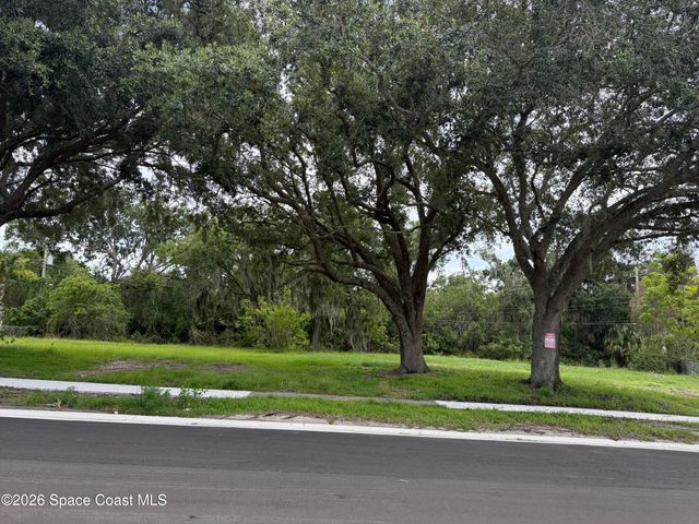 2534 Stratford Drive, Cocoa, FL 32926