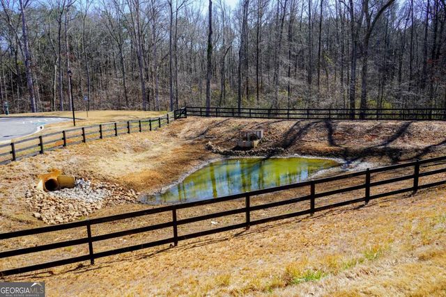 2115 Ravencliff Dr, Austell, GA 30168