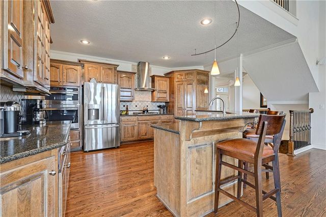 13816 Horton Drive, Overland Park, KS 66223