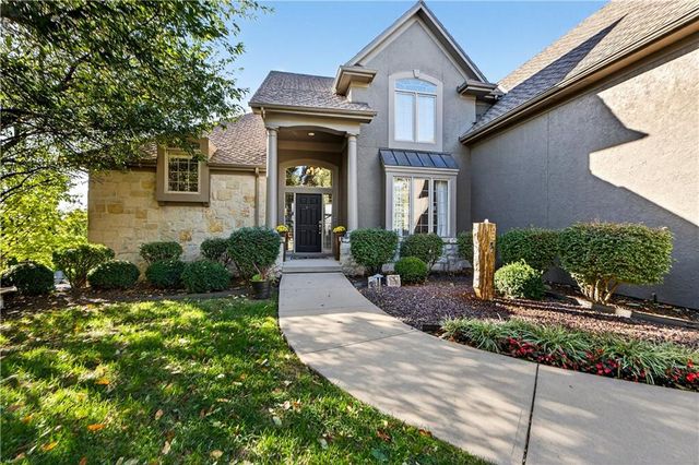 13816 Horton Drive, Overland Park, KS 66223