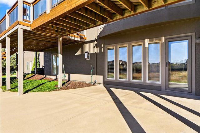 13816 Horton Drive, Overland Park, KS 66223