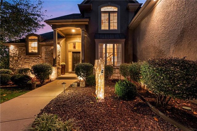 13816 Horton Drive, Overland Park, KS 66223