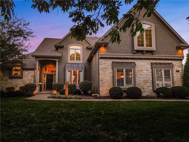 13816 Horton Drive, Overland Park, KS 66223