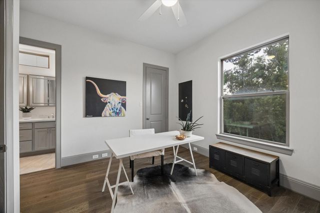 1907 W 25th Street, Houston, TX 77008