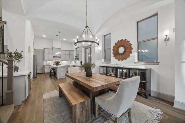 1907 W 25th Street, Houston, TX 77008