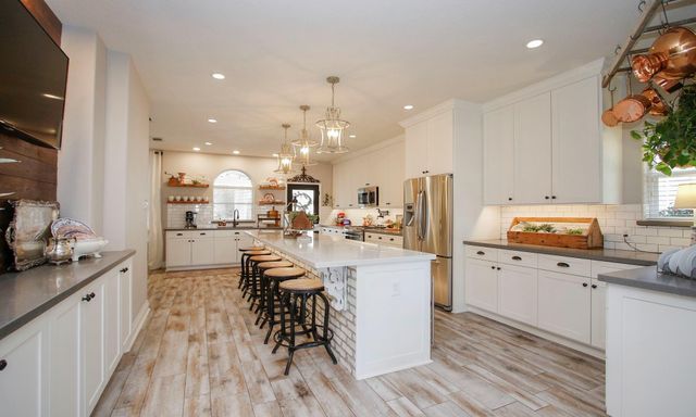 40407 Manor Drive, Magnolia, TX 77354