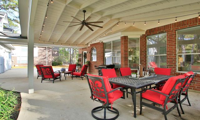 40407 Manor Drive, Magnolia, TX 77354