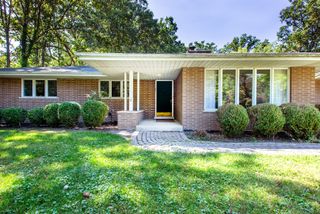 24016 S Walden Lane, Crete, IL 60417