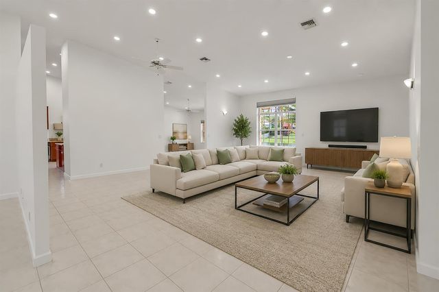 551 NW 108TH Avenue, Plantation, FL 33324