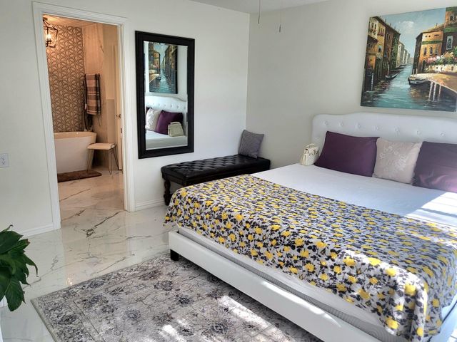 14126 Country Manor Drive, Sugar Land, TX 77498