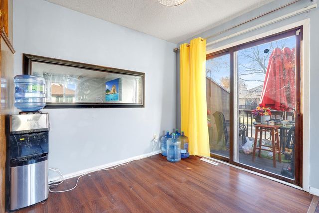 8576 S Maplebrook Circle, Brooklyn Park, MN 55445